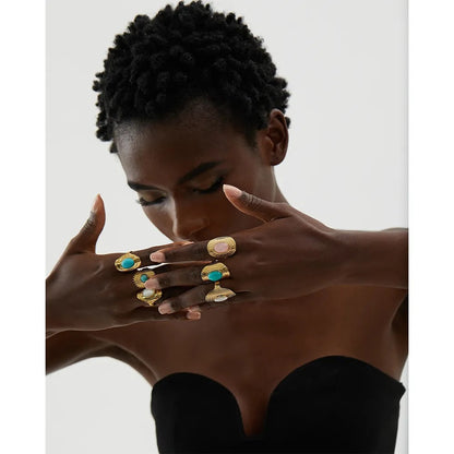 Observation - Gold ring with Rose Quartz