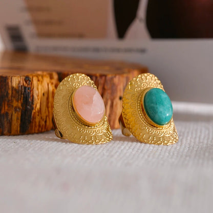 Observation - Gold ring with Rose Quartz